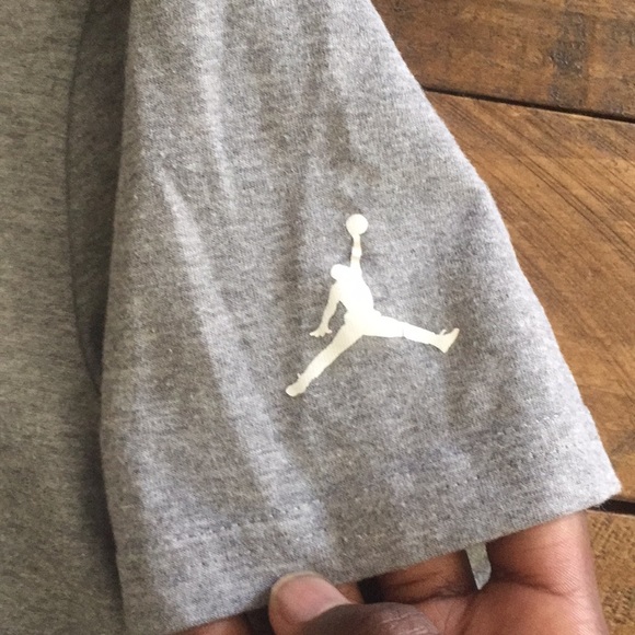 Jordan T-shirts - Picture 6 of 10